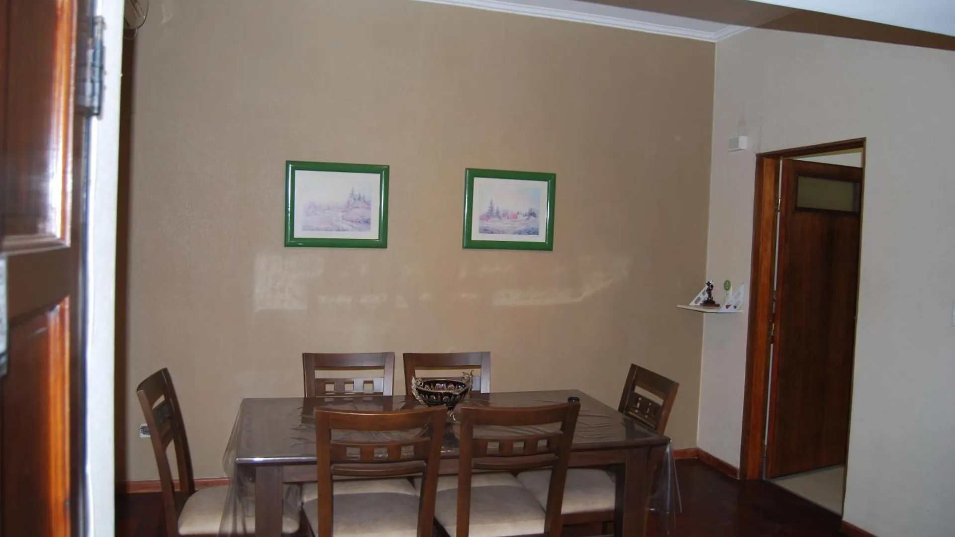 Cosmo Mendoza Suites 0*,  Argentina