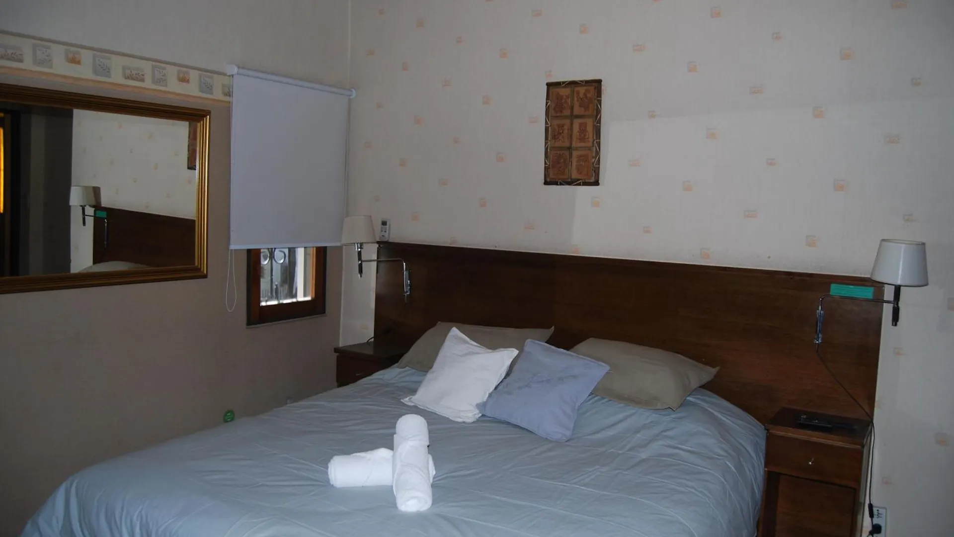 Cosmo Mendoza Suites Apartment